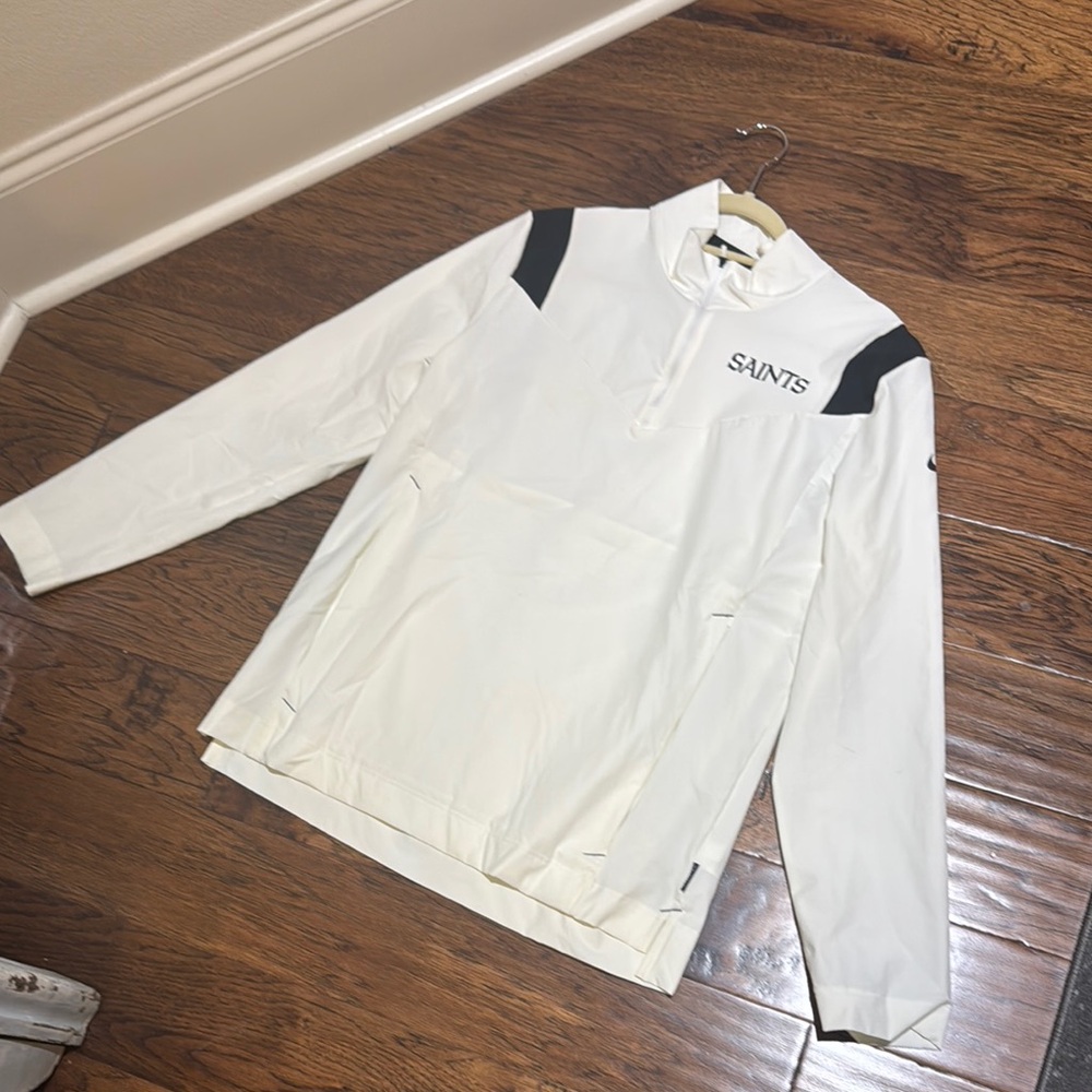 Men’s Medium New Orleans Saints 2021 Nike Sideline Coaches Repel Quarter Zip Up